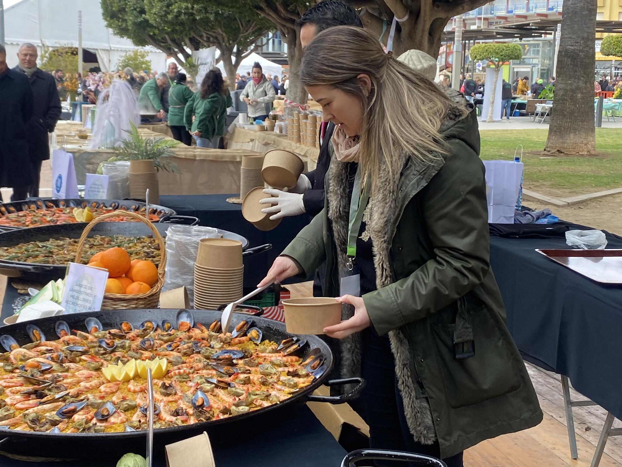 La 'carxofa' vuelve a llenar el centro de Benicarló con la degustación gastronómica