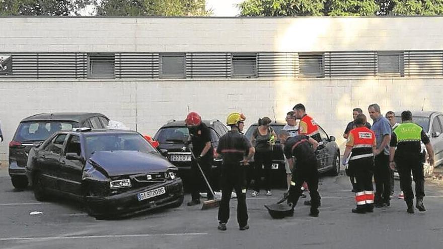 aparatoso accidente en la gran vía DE castellón