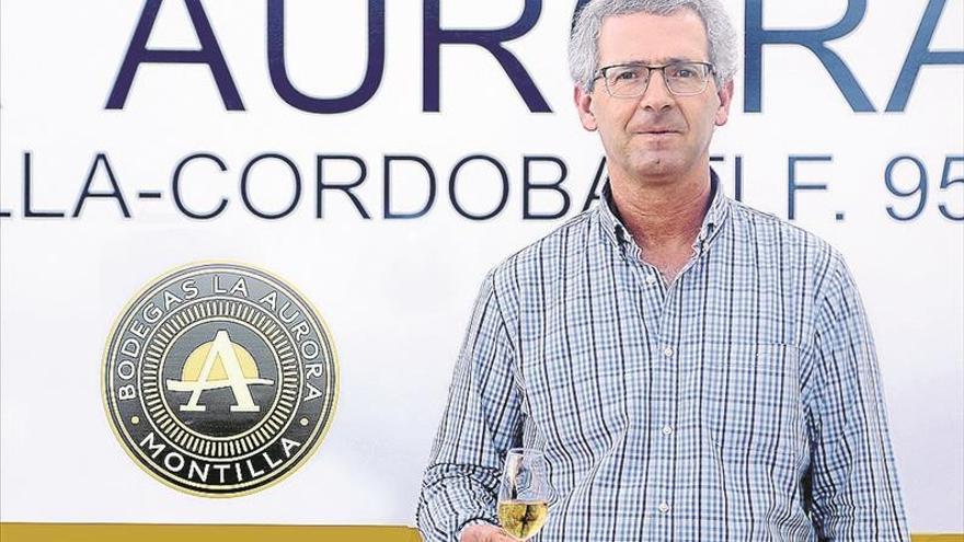 Antonio López sustituye a Juan Rafael Portero como presidente de la Aurora