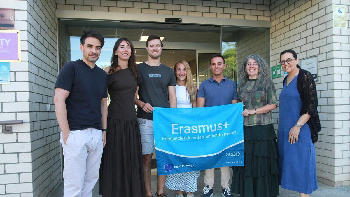 Los profesores que participaron en Erasmus+ del CIFP A Farixa.