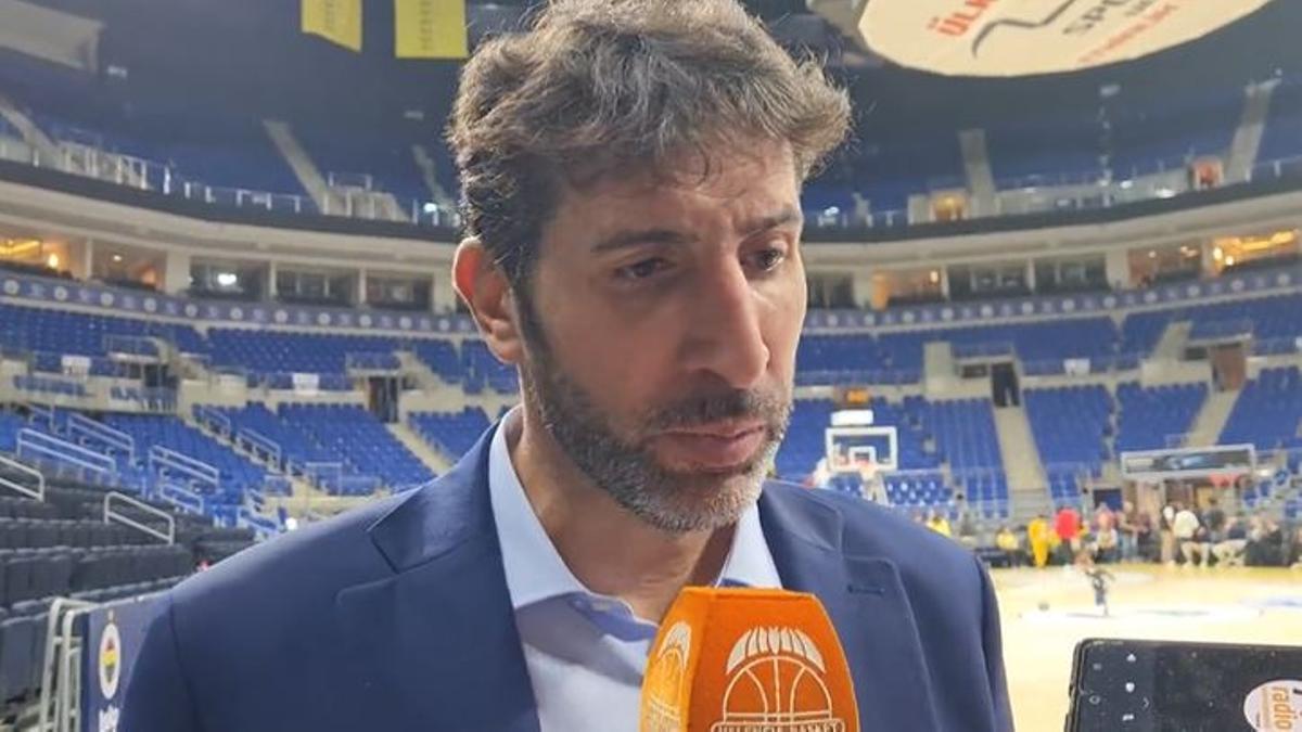Álex Mumbrú, entrenador del Valencia Basket