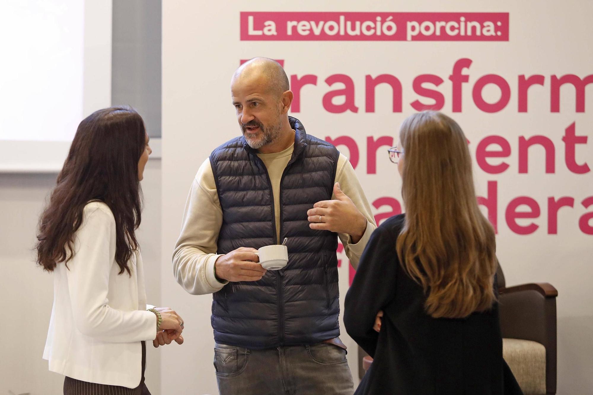 Les fotos de la jornada "La revolució porcina: transformar el present per a liderar el futur"