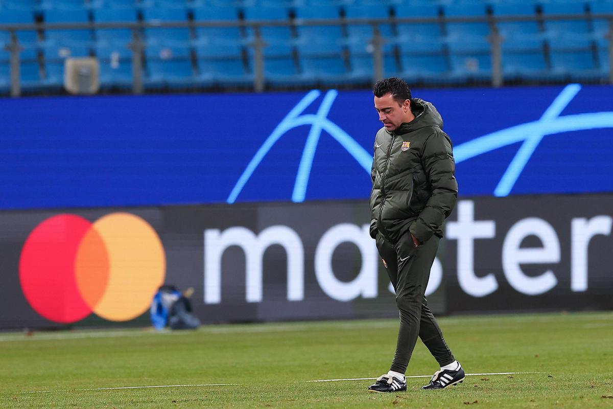 Xavi también ha sufrido el vértigo de las dudas tras el mal juego y las derrotas