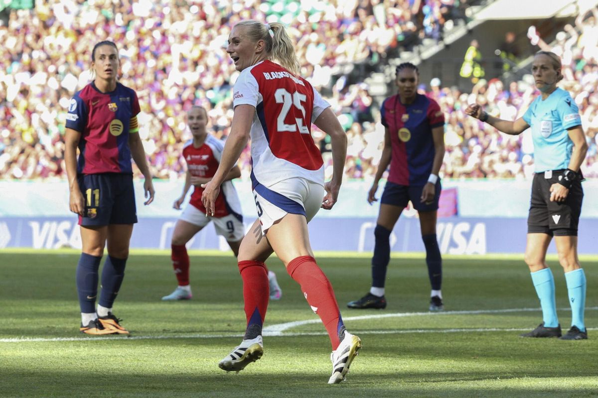Les imatges de lArsenal - Barça de la final de la Champions femenina