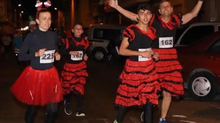 Cullera reúne a más de 360 deportistas en la popular carrera de San Silvestre