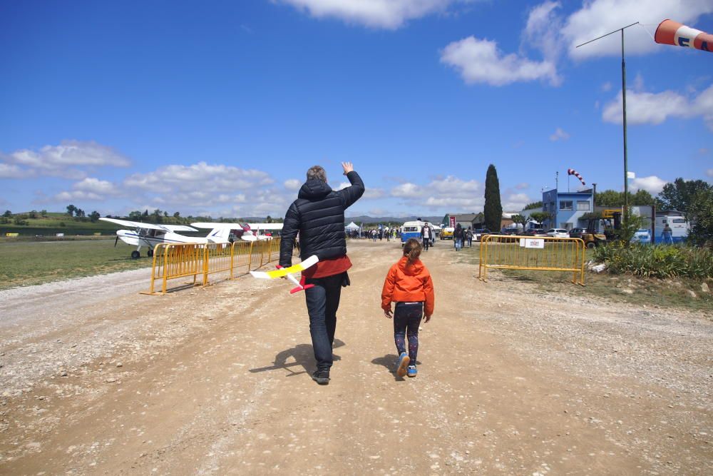 La 27a edició de l'Aerosport atreu un miler de persones