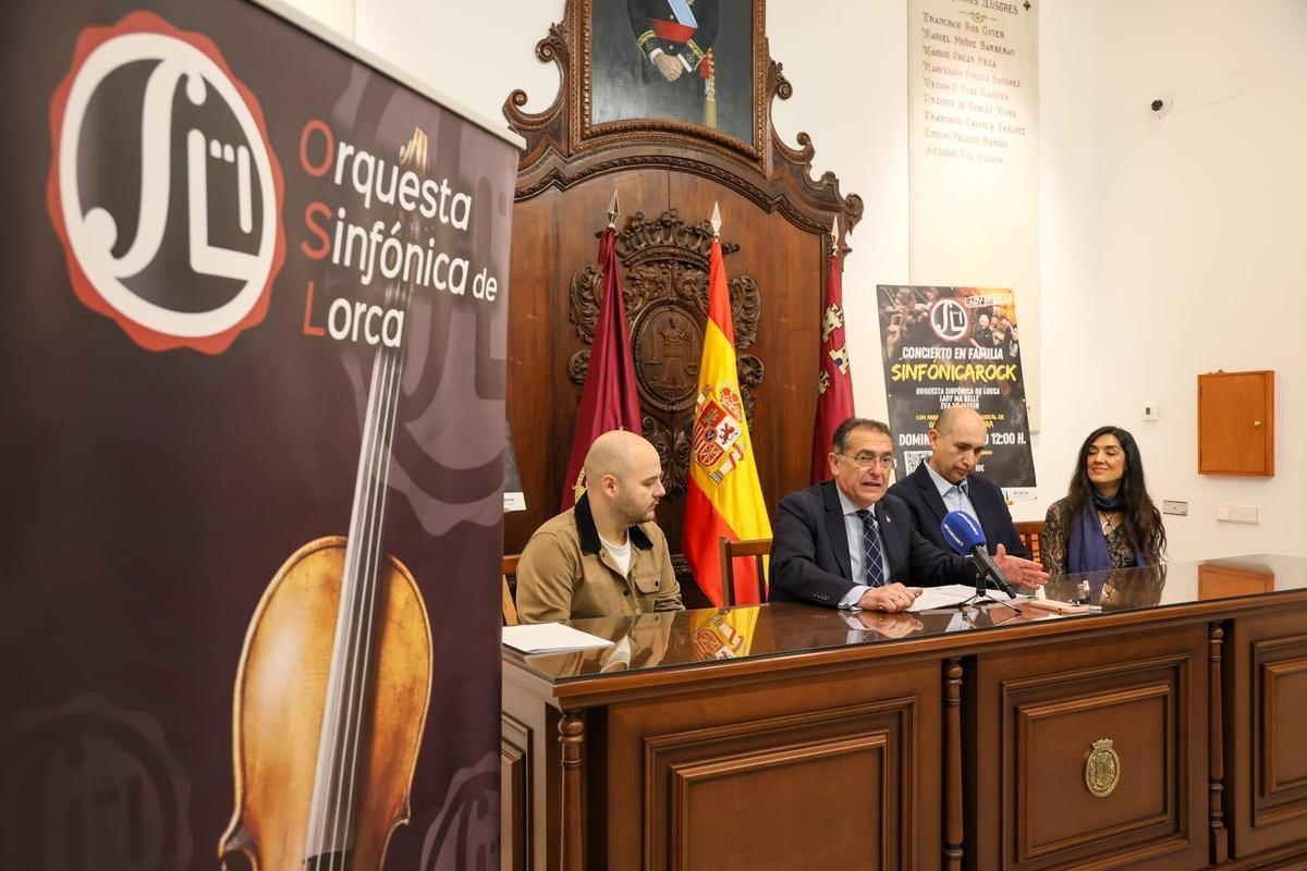 Presentación de 'Sinfónicarock' este miércoles en el Ayuntamiento de Lorca.