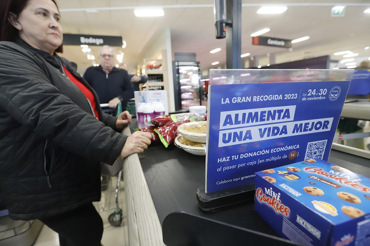 La gran recogida de alimentos de Córdoba, en imágenes