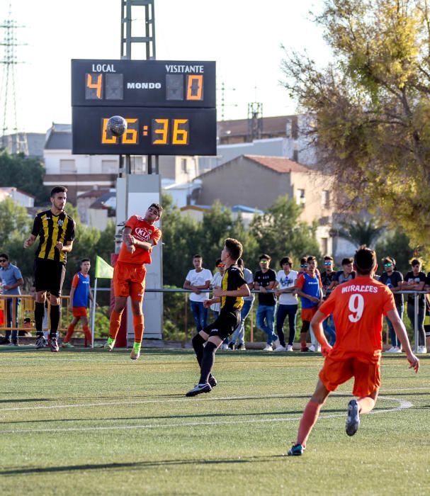 El equipo cadete del Idella CF ha llevado al fútbol eldense a la élite de la competición Autonómica por segunda vez en la historia