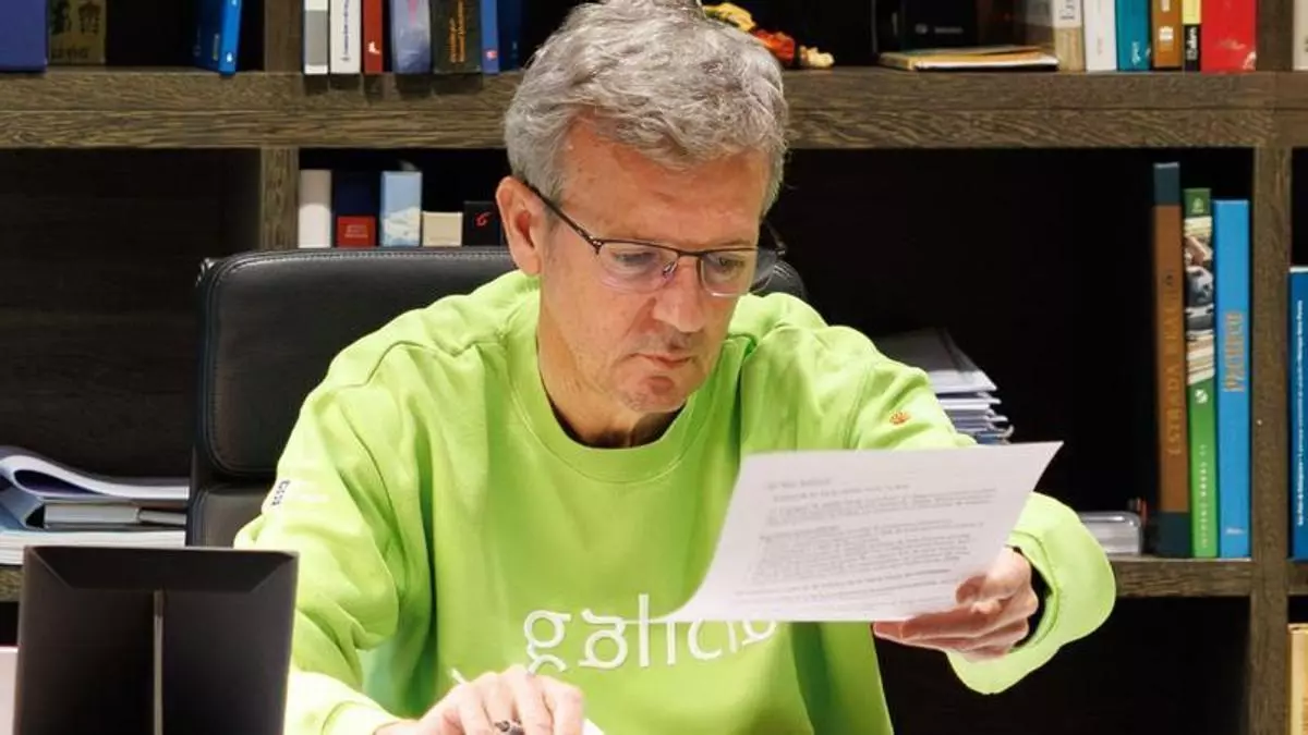 La Xunta ampliará el alcance de la ayuda anual de 5.000 euros del Bono Coidado para dependientes a otras 10.000 familias