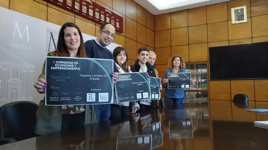 “La mitad de los alumnos ya no saben lo que es Hunosa”: El IES Batán conecta a los jóvenes de Mieres con su entorno