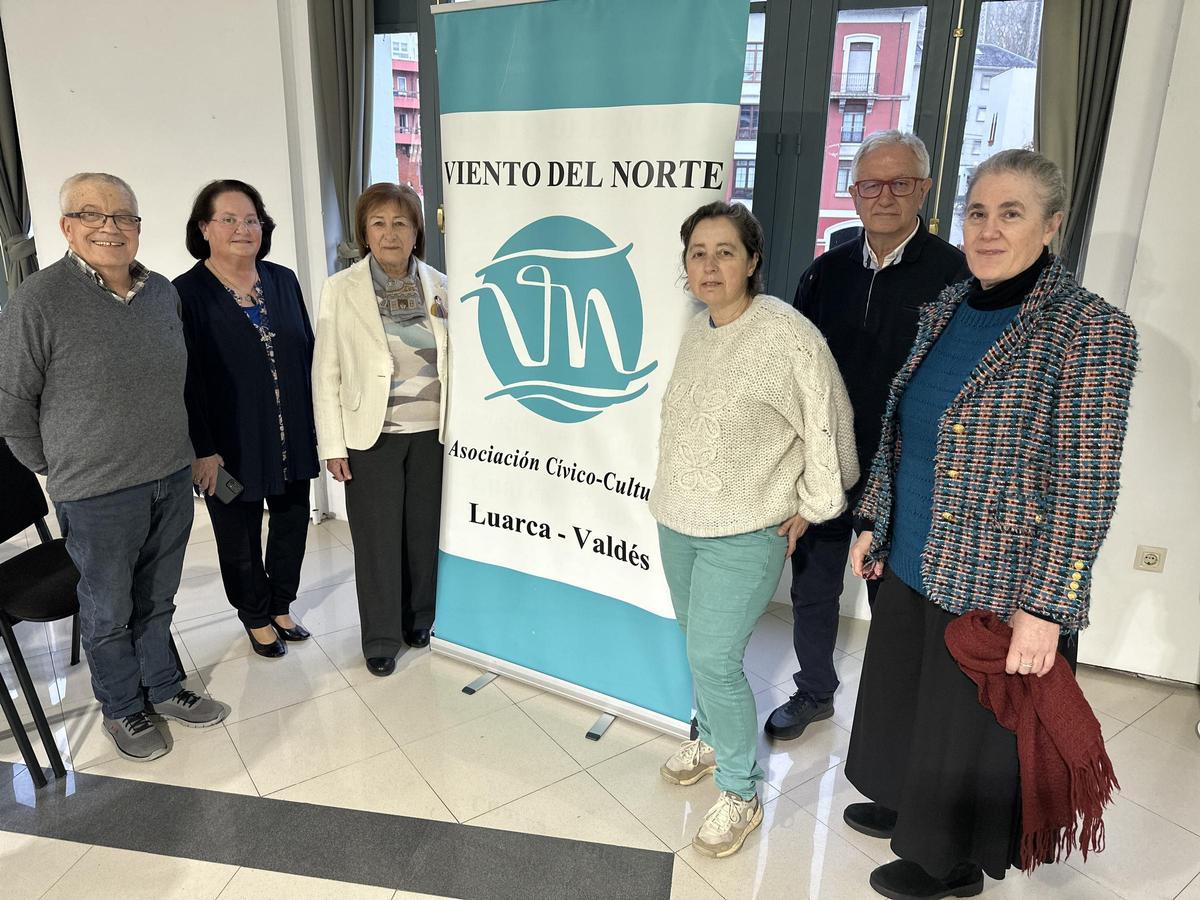 Por la izquierda, José Antonio Pérez, Lidia Rodríguez, María Jesús Paredes, Inmaculada López, Lorenzo Fernández y Ana Fernández.