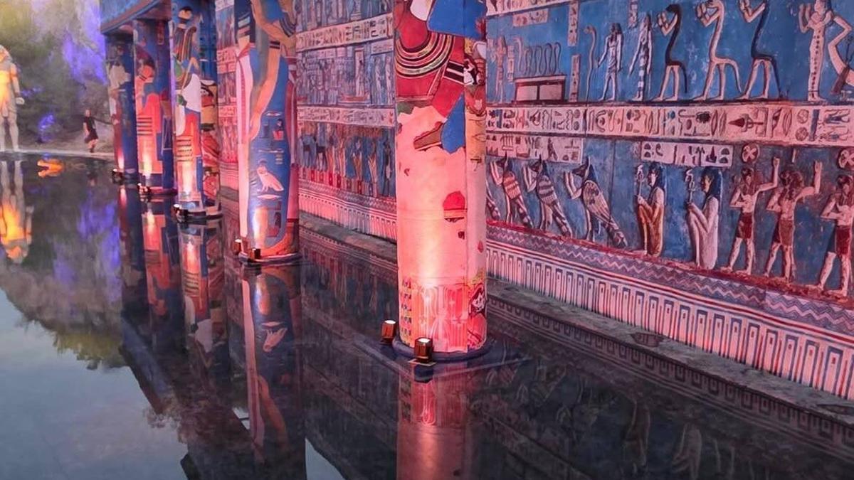 El lago artificial creado para la fiesta.