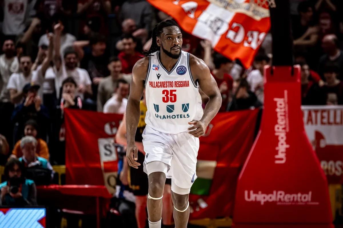 Kenneth Faried es una de las principales amenazas que trae el Pallacanestro Reggiana este miércoles al Carpena.