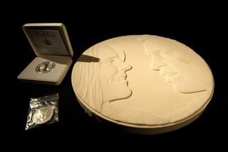 Guillermo y Kate ya tienen moneda oficial para conmemorar su boda