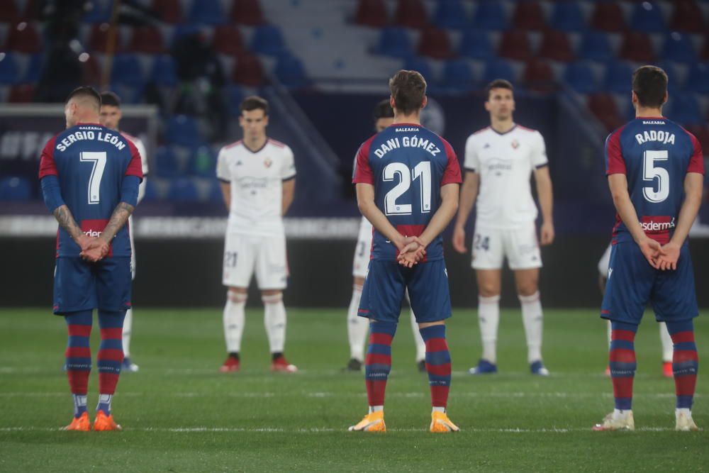 Las mejores fotos del Levante UD - Osasuna