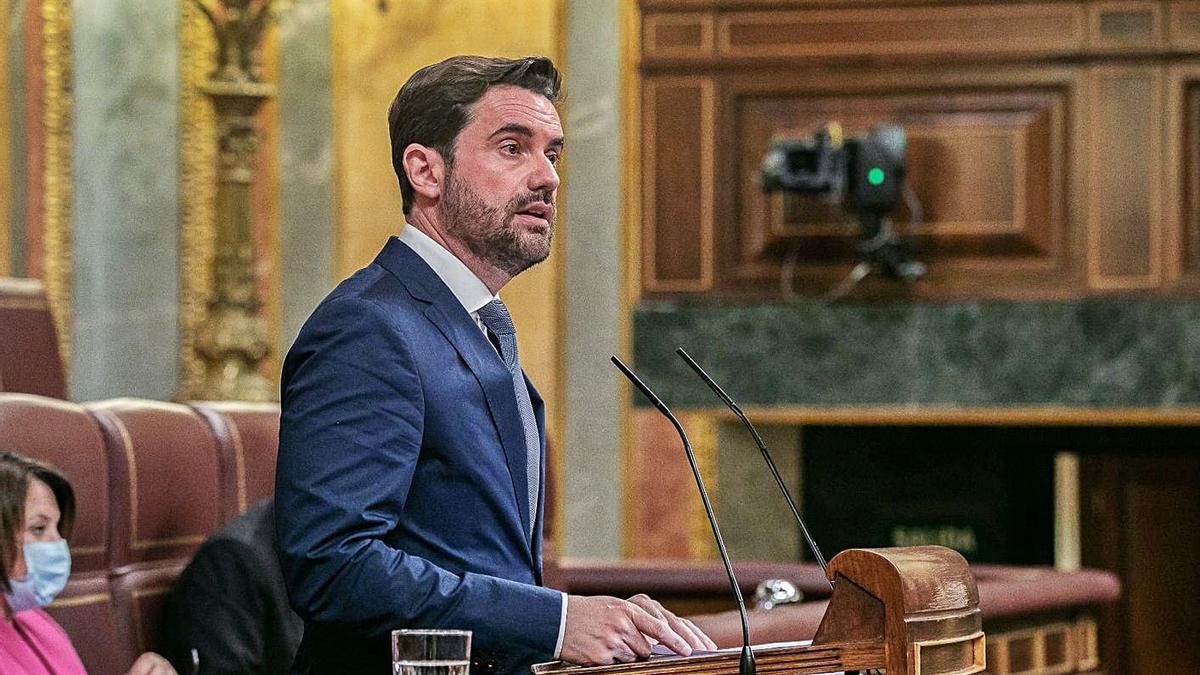 El diputado zamorano Antidio Fagúndez durante su intervención en el Congreso.