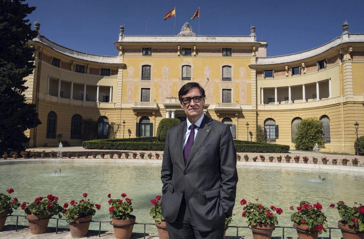 El president de la Generalitat, Salvador Illa, davant el Palau de Pedralbes. | ZOWY VOETEN