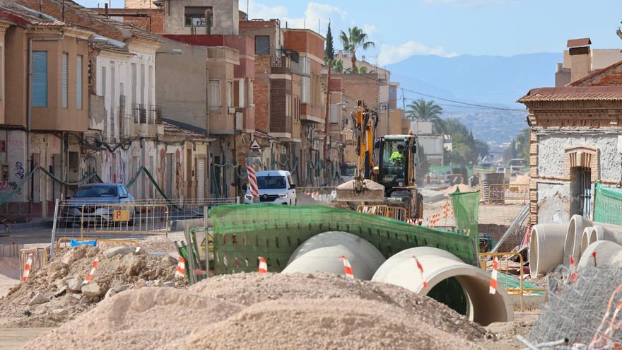 Angustia entre las 150 familias de Barriomar expropiadas por el soterramiento