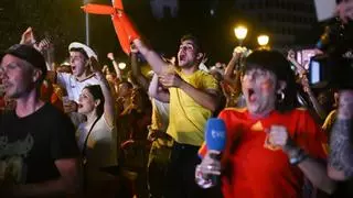Dónde ver el Francia-España en Sevilla: estas son las pantallas gigantes para seguir la semifinal del Mundial