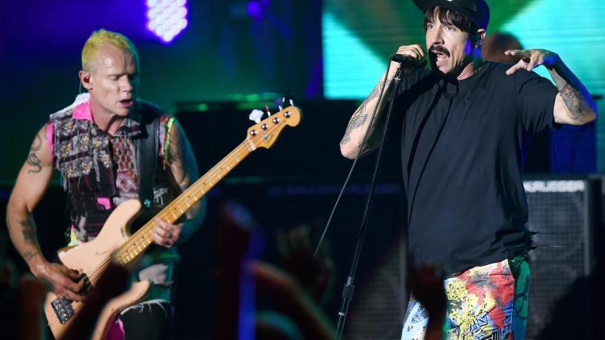 Red Hot Chili Peppers, primer cabeza de cartel del FIB