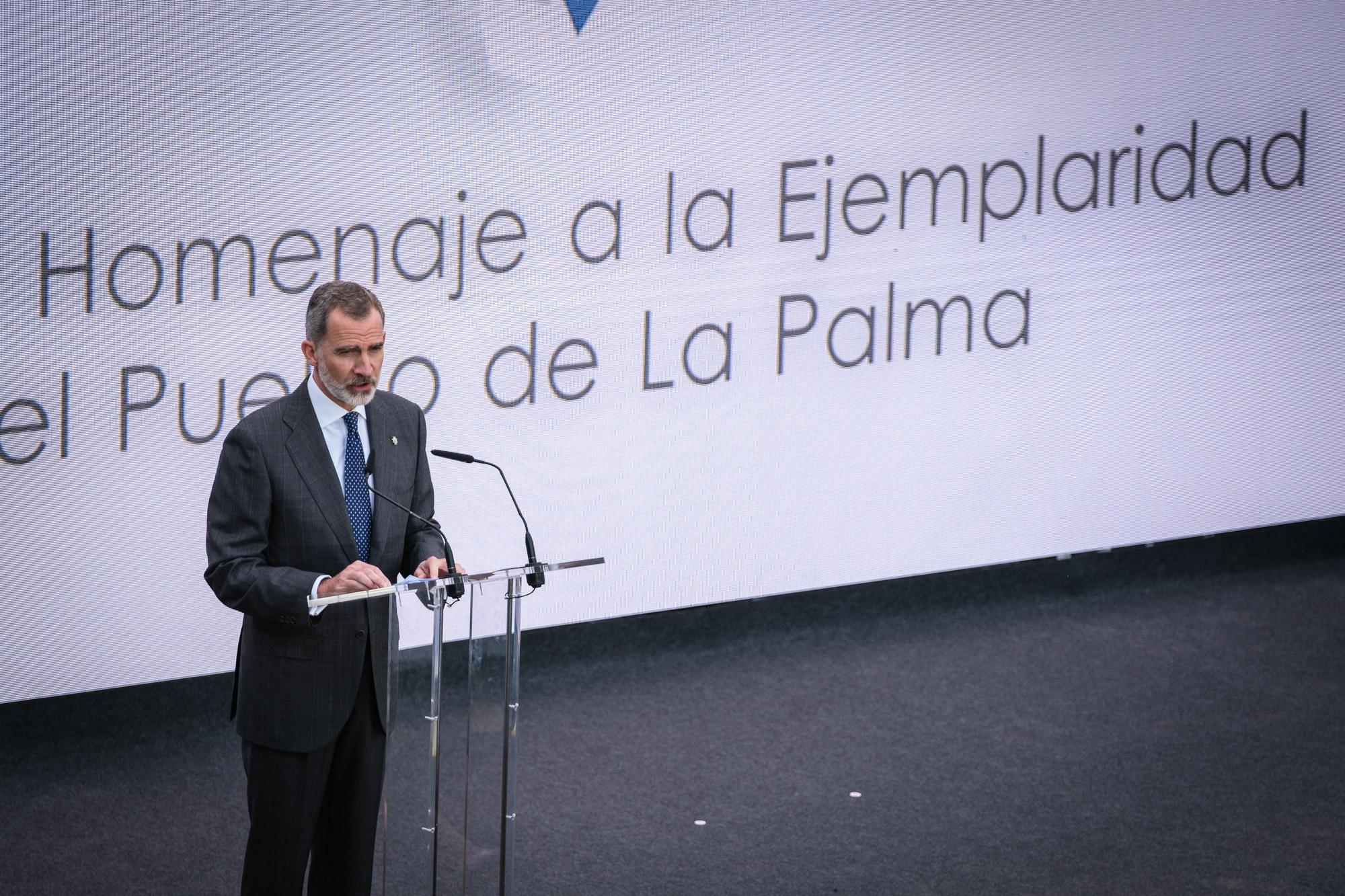 Visita del Rey y los presidentes de las comunidades a La Palma al acto de homenaje a los palmeros