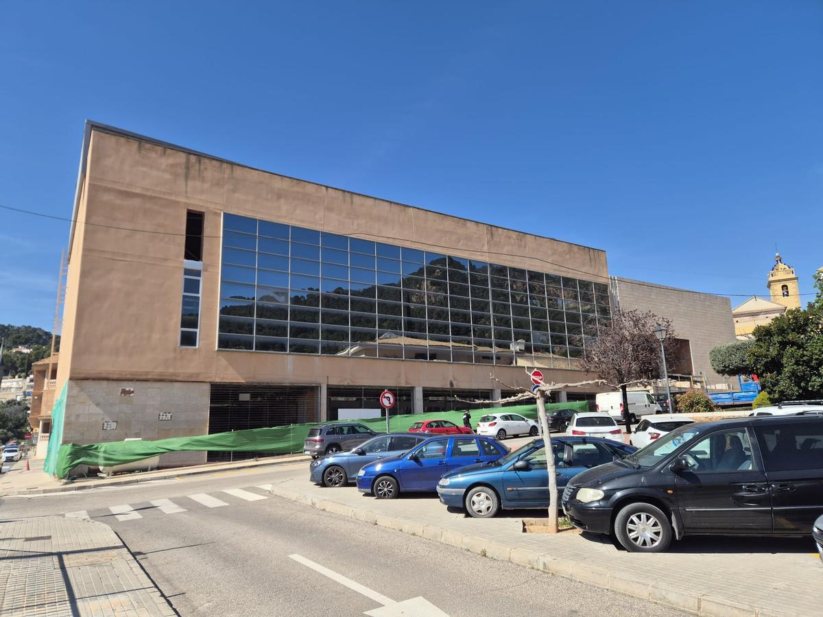 Edificio ACCIS que pasará a ser la nueva sede de Protección Civil de Nàquera.