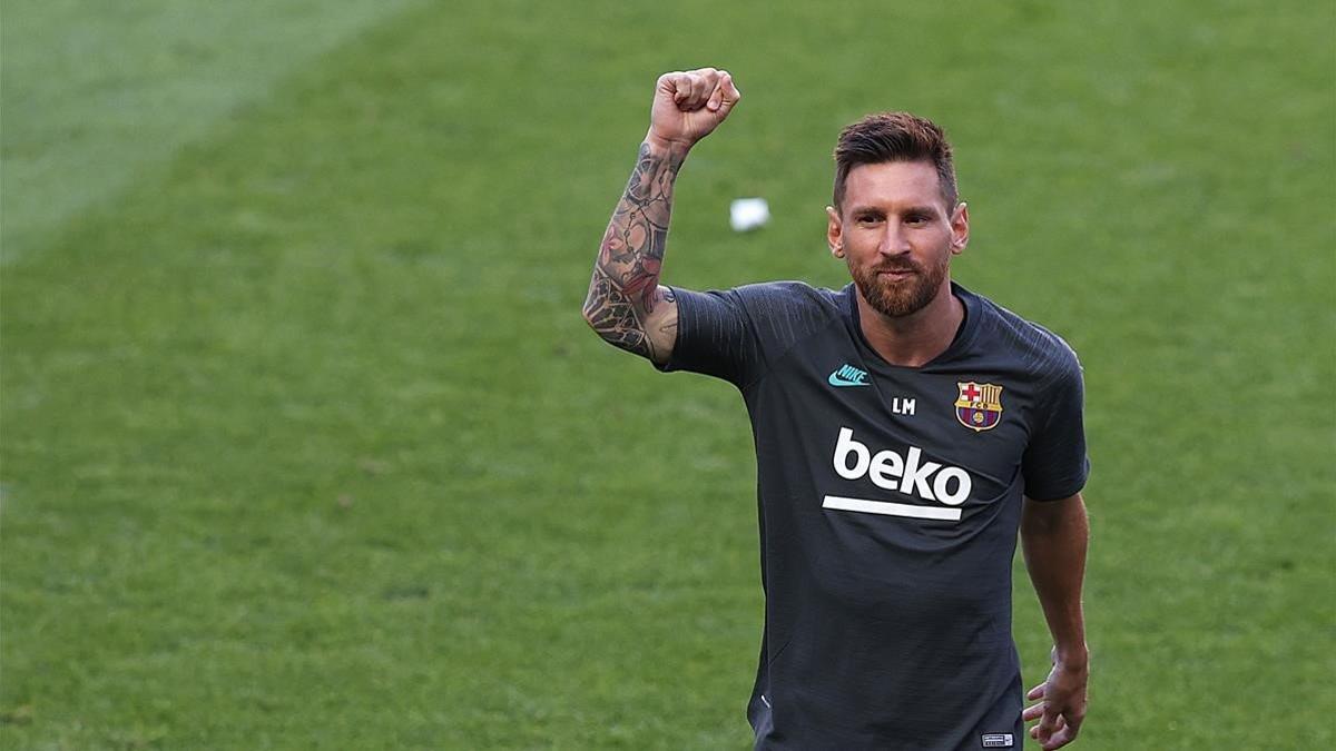 Messi, durante el entrenamiento azulgrana en Lisboa.