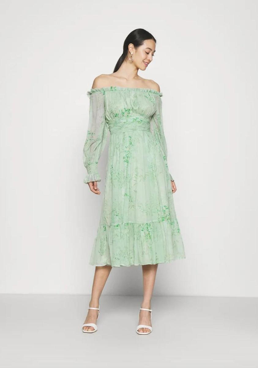 Vestido en tonos verdes de Lace & Beads