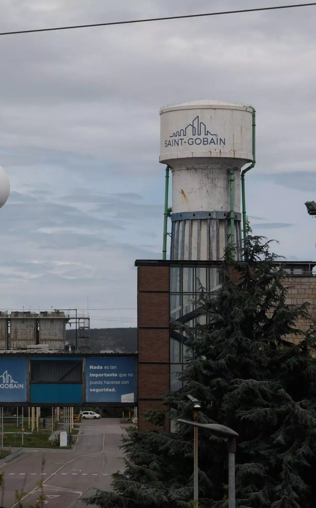 Les anovaciones nes que trabaya'l centru d'I+D de Saint-Gobain n'Avilés: vidrios de baxes emisiones y con propiedaes revolucionaries