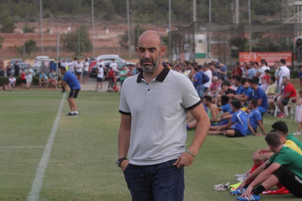 Partido de fútbol amistoso entre FC Cartagena y Mar Menor