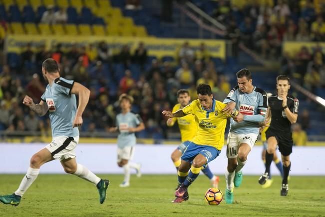 FÚTBOL PRIMERA  DIVISIÓN UD LAS PALMAS - SD ...