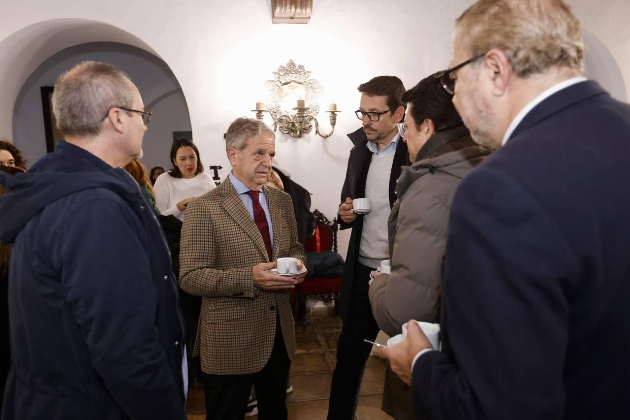 La Diputación ofrece el tradicional desayuno navideño a los medios