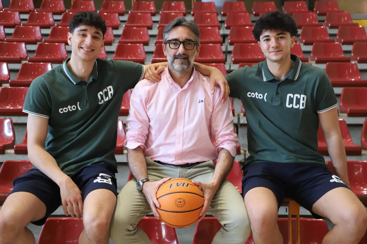 Pablo, Gonzalo y Alejandro Orozco, en Vista Alegre.