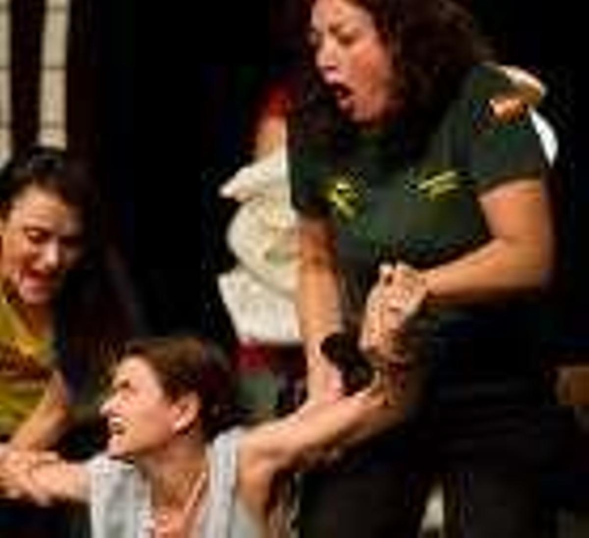 Leo Bassi, Lolita Flores, y Verónica Echegui, en el ciclo "Teatro en primavera"