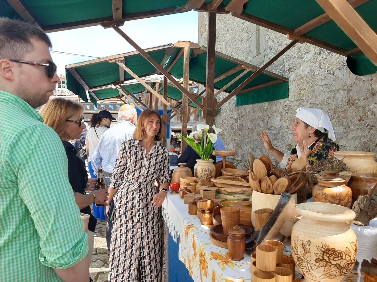 Torazu se come hasta las migas en el Festival de la Boroña de Forna