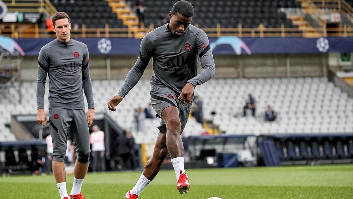 Wijnaldum, entrenando con el PSG