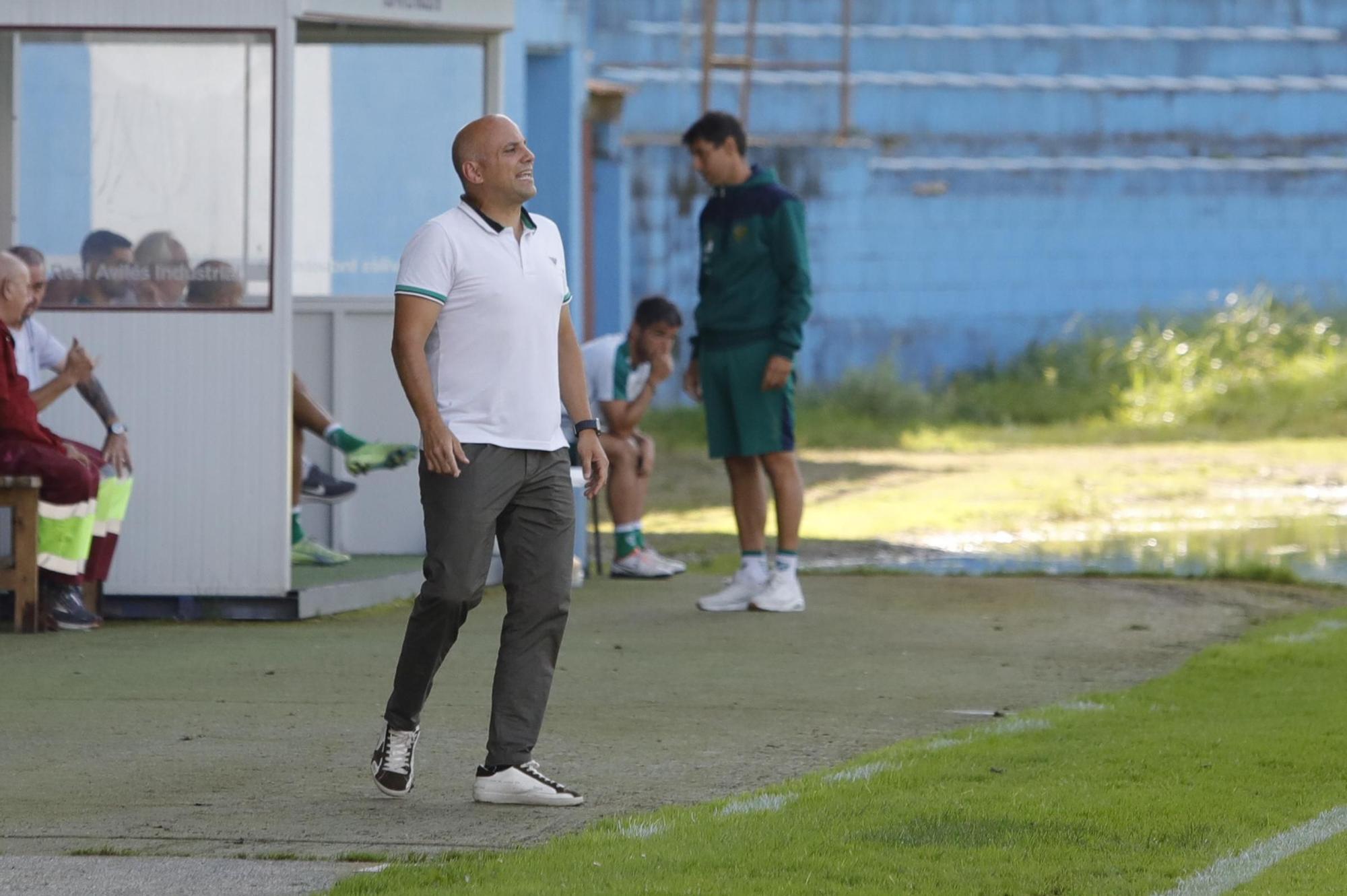 EN IMÁGENES: Así ha sido la victoria del Avilés ante el Coruxo
