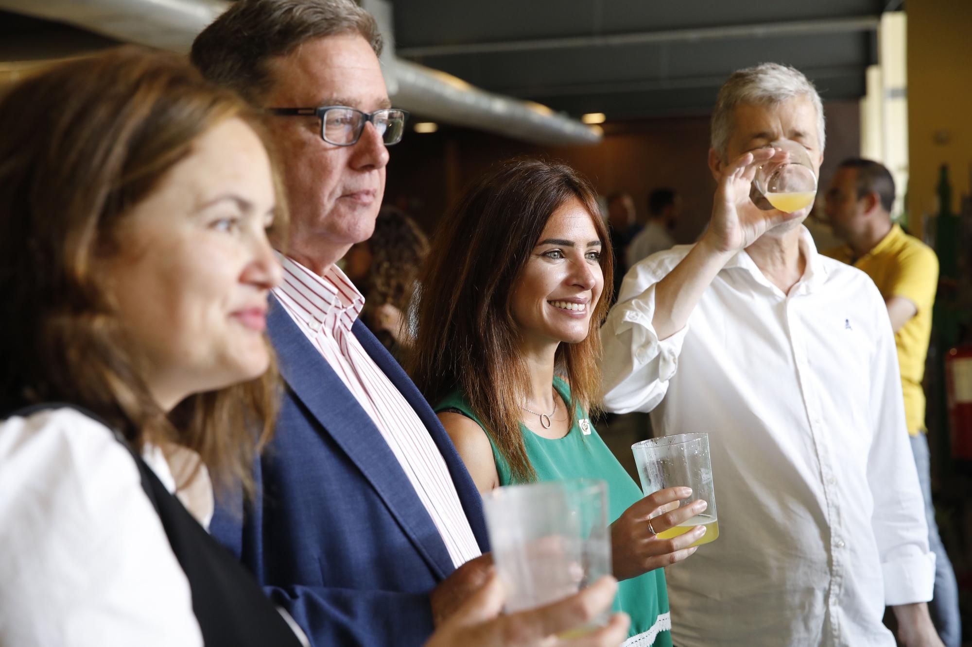 El salón de la sidra: la bienvenida a la campaña de verano con madrina y premios a los mejores