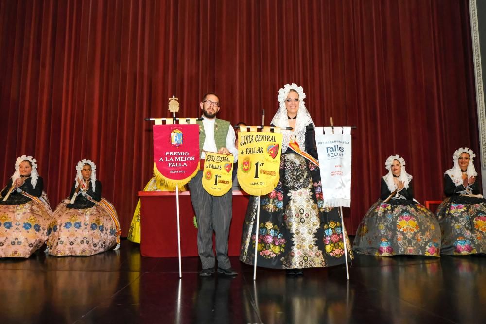 Huerta Nueva arrasa con los premios en las Fallas de Elda.