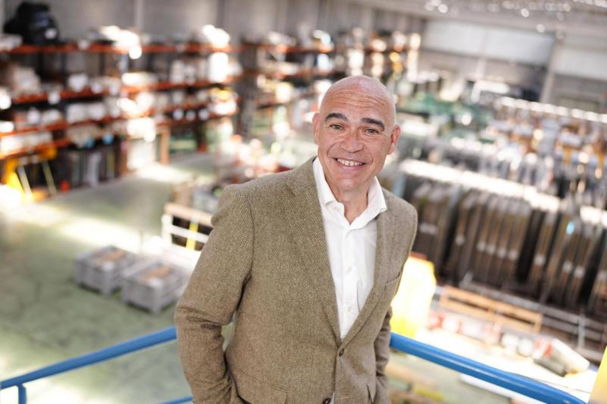 Sáez, en la sede de Montcada.