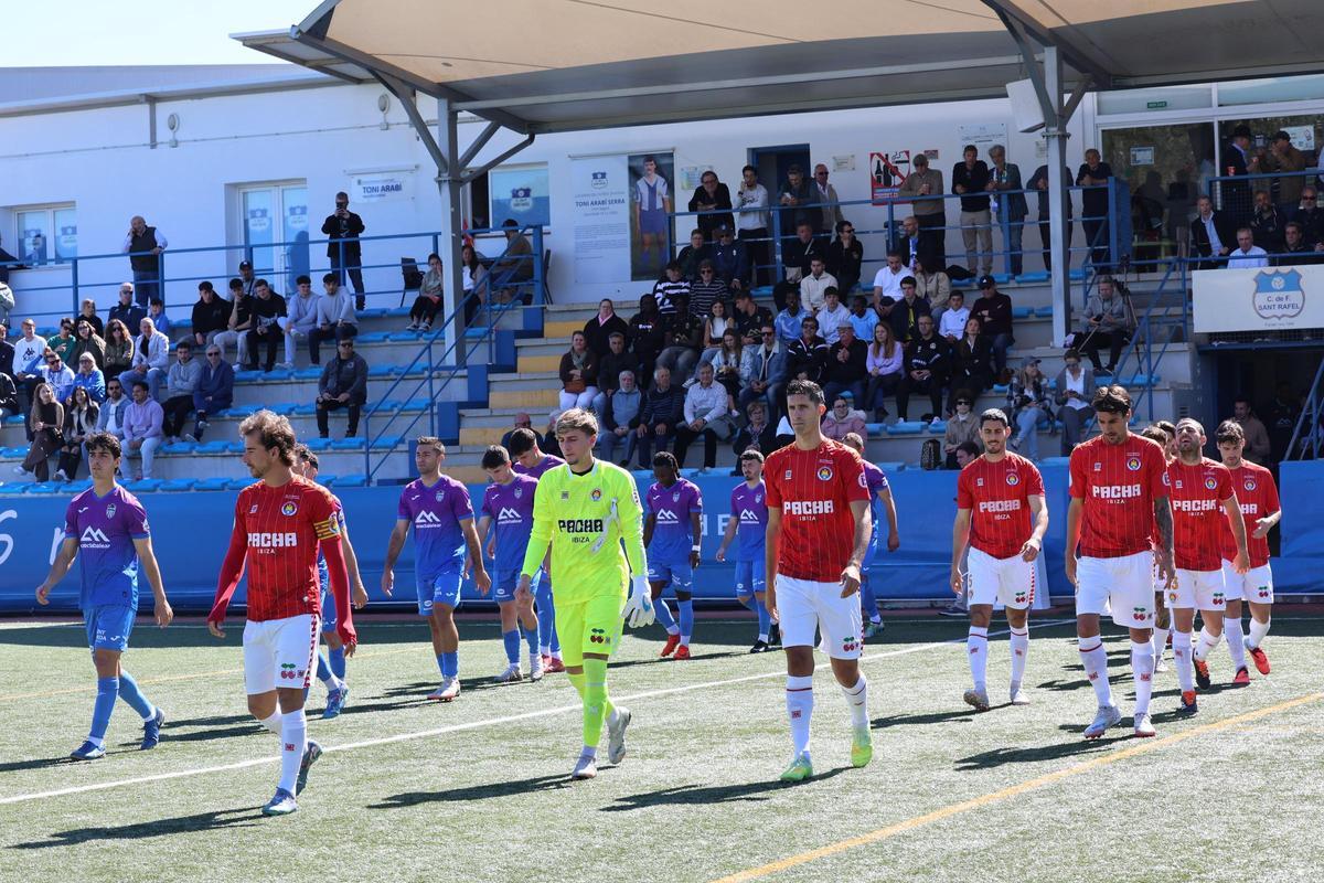 Las imágenes de la derrota de la SD Ibiza ante el Atlético Baleares