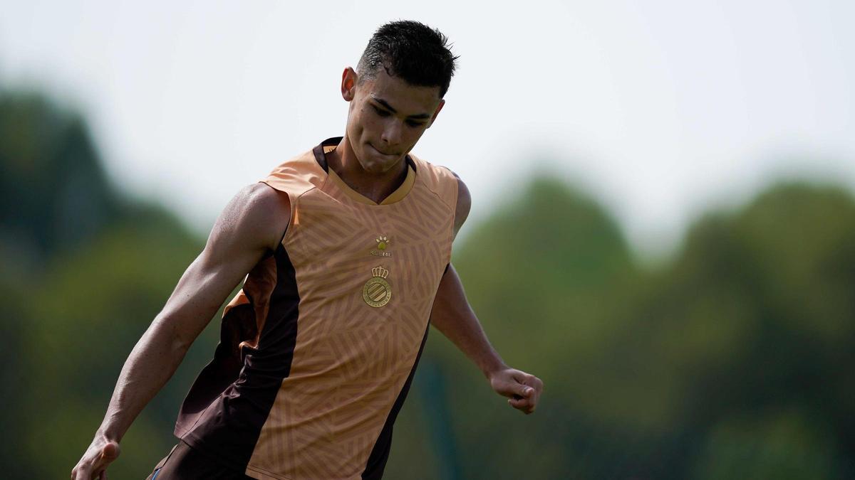 Gabriel Moscardo ya se ha puesto a las órdenes de Manolo González en el Espanyol