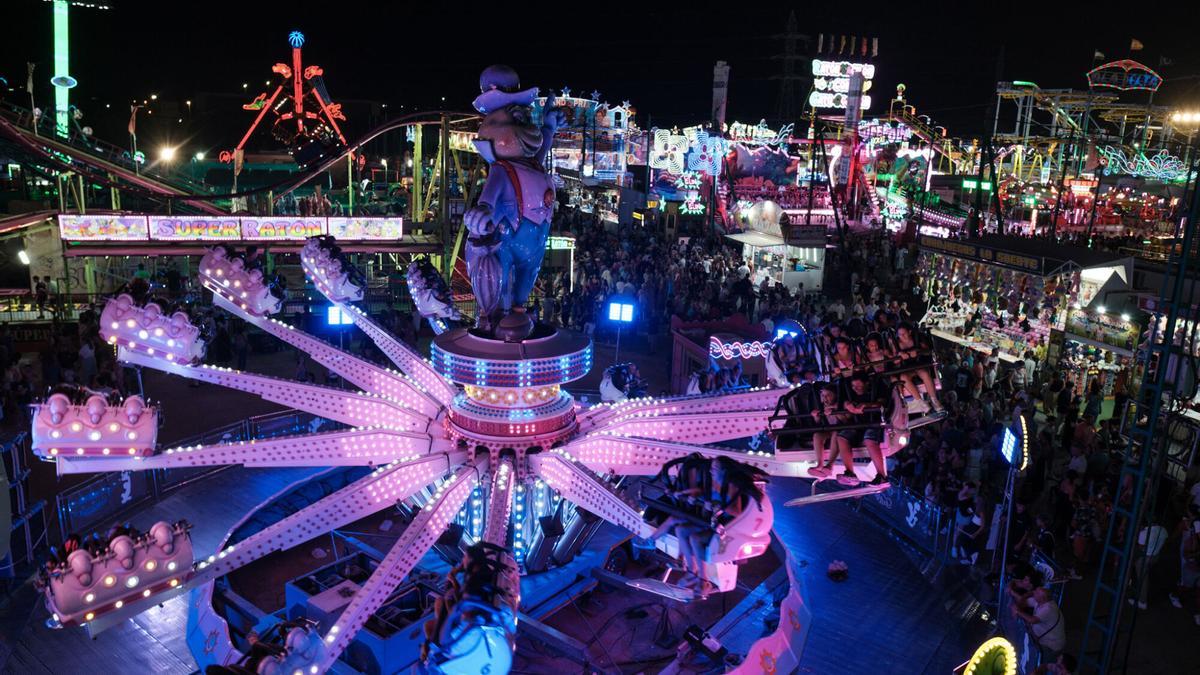 Atracciones en la Feria de Málaga.