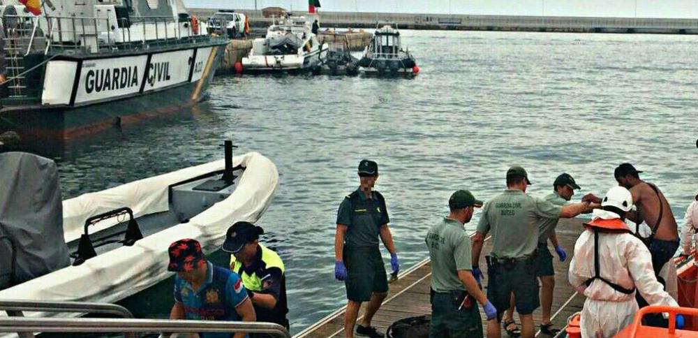 Llega una patera con 8 inmigrantes al Cabo de las Huertas