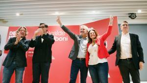 El alcaldable del PSC, Jaume Collboni, con el portavoz del PSOE, Patxi López, y el líder del PSC, Salvador Illa