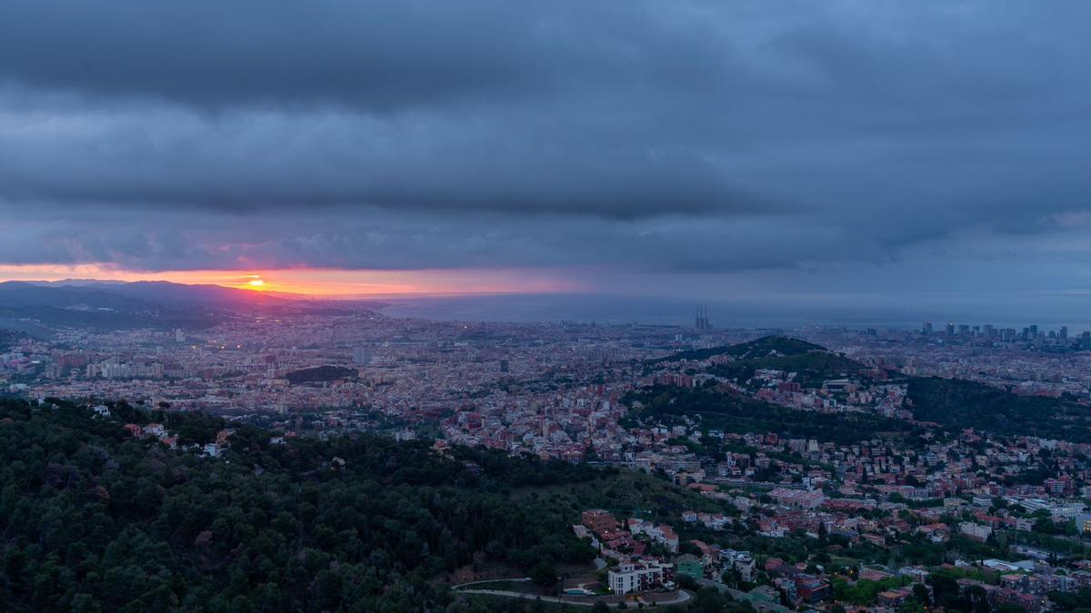 Nubes sobre Barcelona