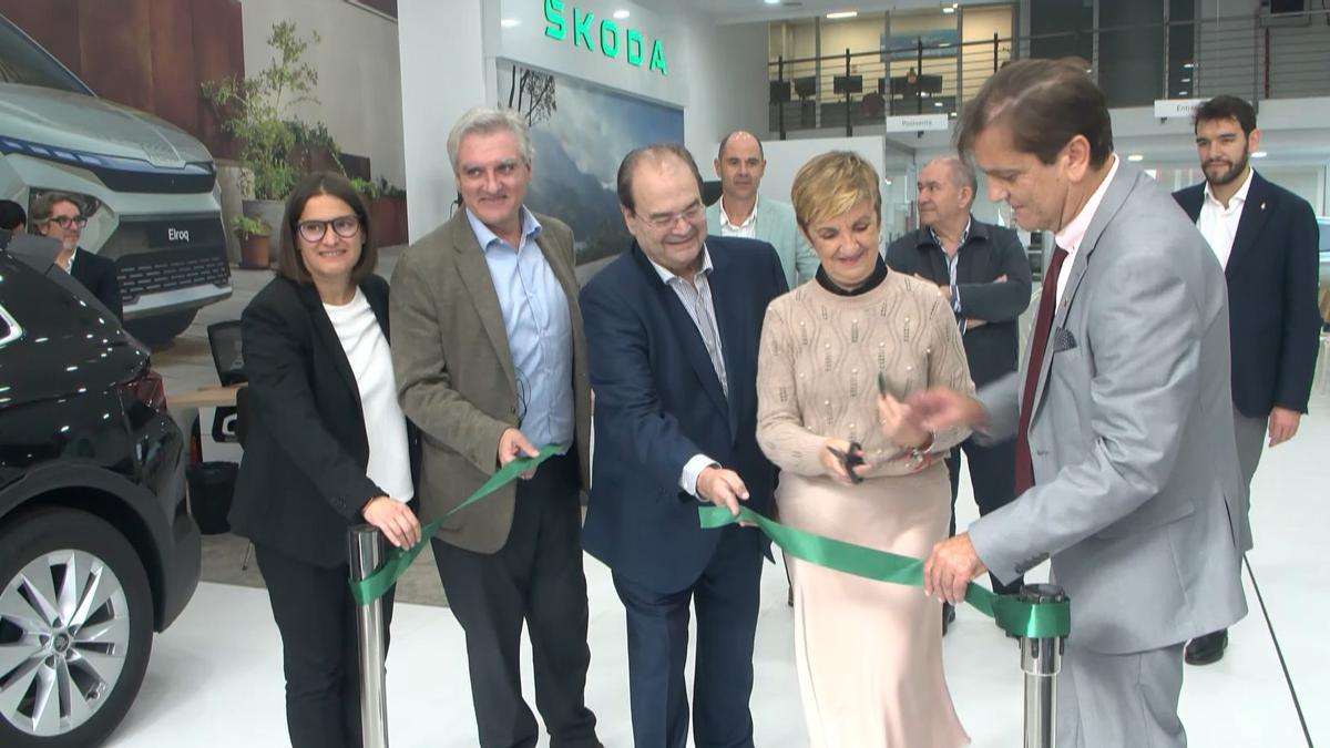 Apertura oficial de un nuevo concesionario en Alzira