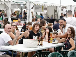 El Xiringüelu y las Piraguas hacen perder fuerza al Festival de la Cerveza de Avilés