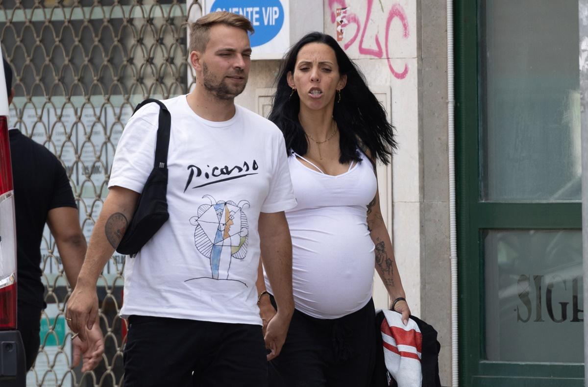 Jose María Almoguera, hijo de Carmen Borrego, y Paola Olmedo, su ex